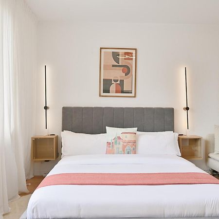 וופרטל Beautiful And Stylish 1-Bedroom With Kitchen And King Size Bed מראה חיצוני תמונה